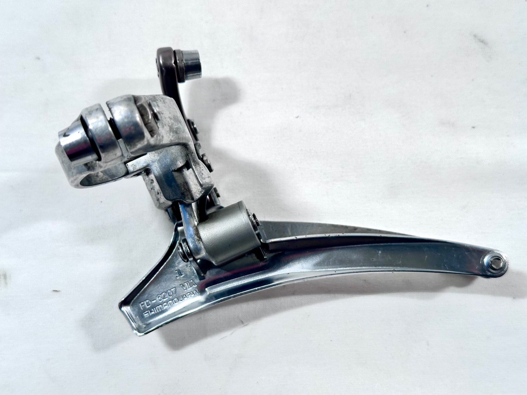 Shimano Pezzi di ricambio: Shimano 600 FD-6207 Front Derailleur Umwerfer – Usato da Luzern venduto da bikeandbeltcom 3
