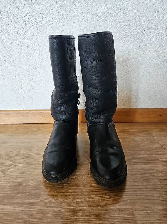 Scarpe da donna: Winterstiefel, Winterschuhe – Usato da Worb venduto da jun_fj8w 3