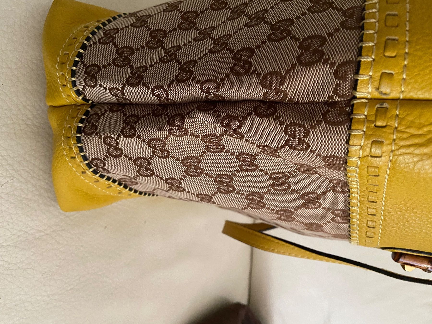 Gucci Sacs femmes: Gucci-Tasche Shopper – D'occasion à Unterengstringen par bar_rh5f 3