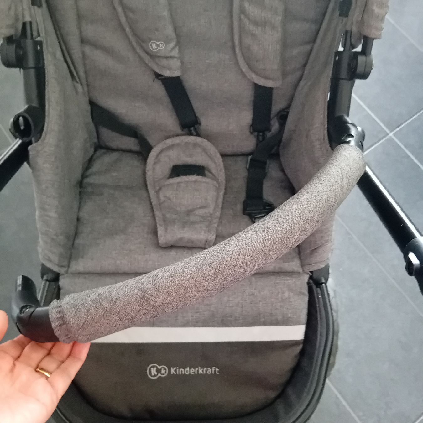 Kinderkraft Carrozzine: Kinderkraft Kinderwagen grey used – Usato da Burgdorf venduto da carodesign1 2