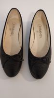 schwarze Chanel Lederballerinas, Gr. 37