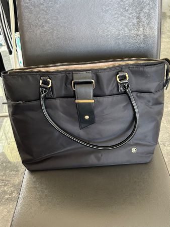 Schwarze Damen Handtasche von Wenger