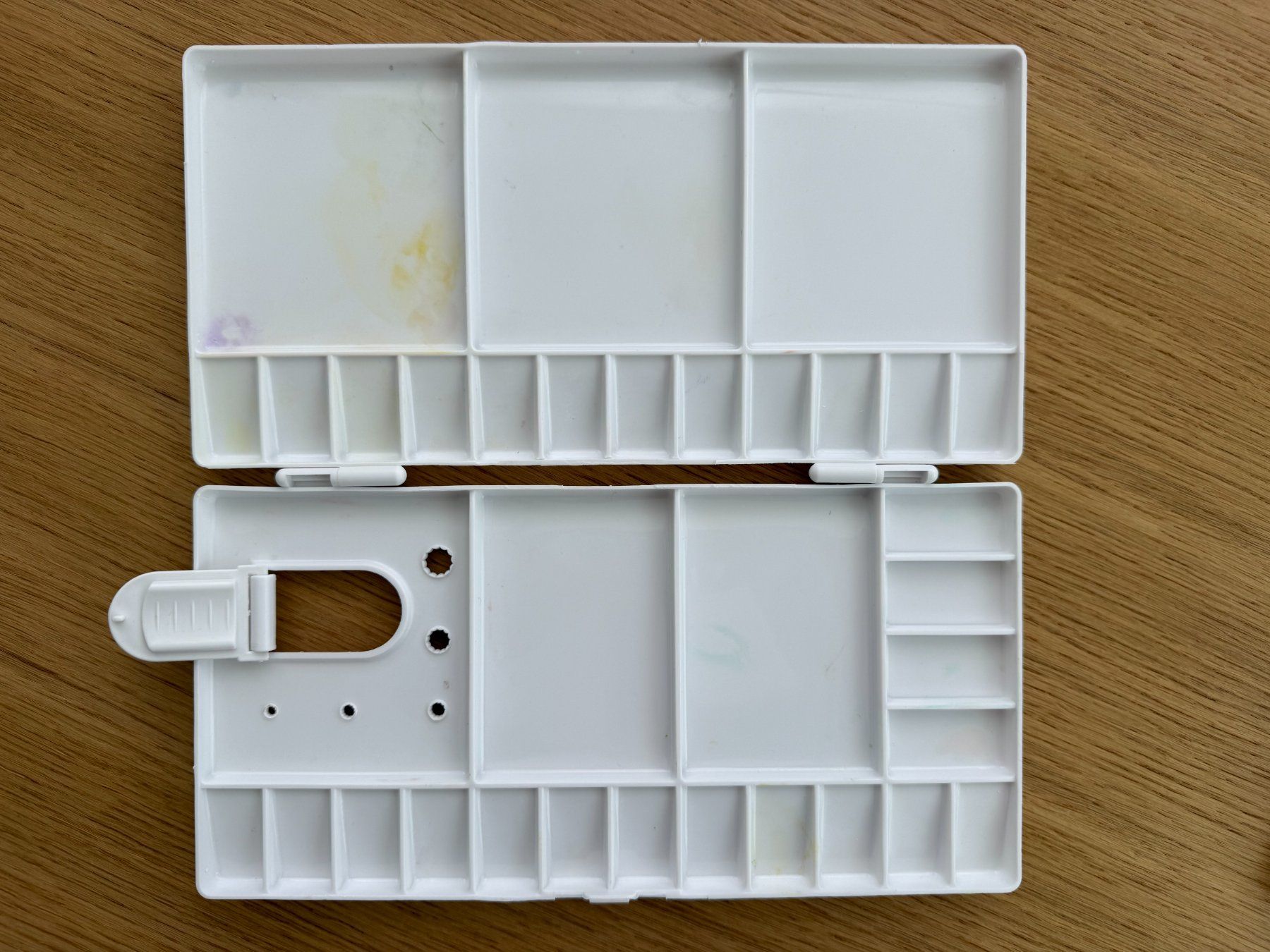 Paletten: 2x Aquarell-Paletten leer – Gebraucht aus St. Moritz von fue_5d7w