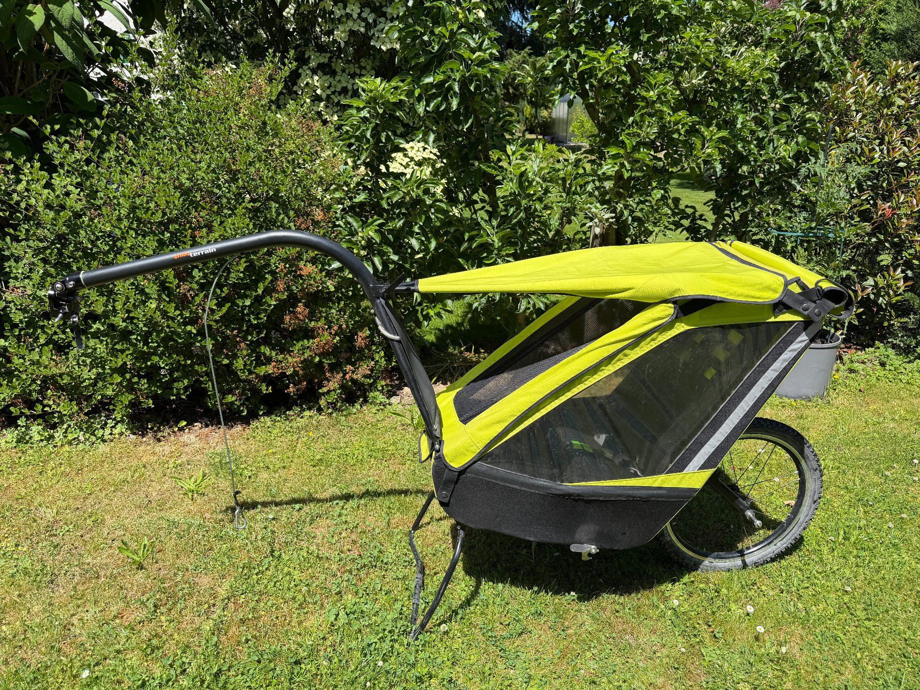 Tout Terrain Rimorchi: Tout Terrain Singletrailer Kinderanhänger – Usato da Oberrieden venduto da cbahler