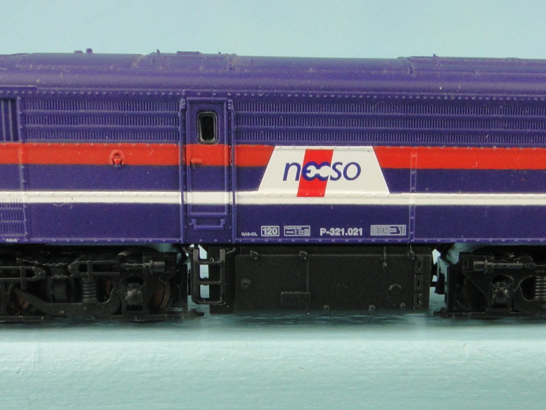 Arnold Modelleisenbahnen: Arnold HN 2264 NECSO 321, LED Licht – Gebraucht aus Bülach von cann11 4