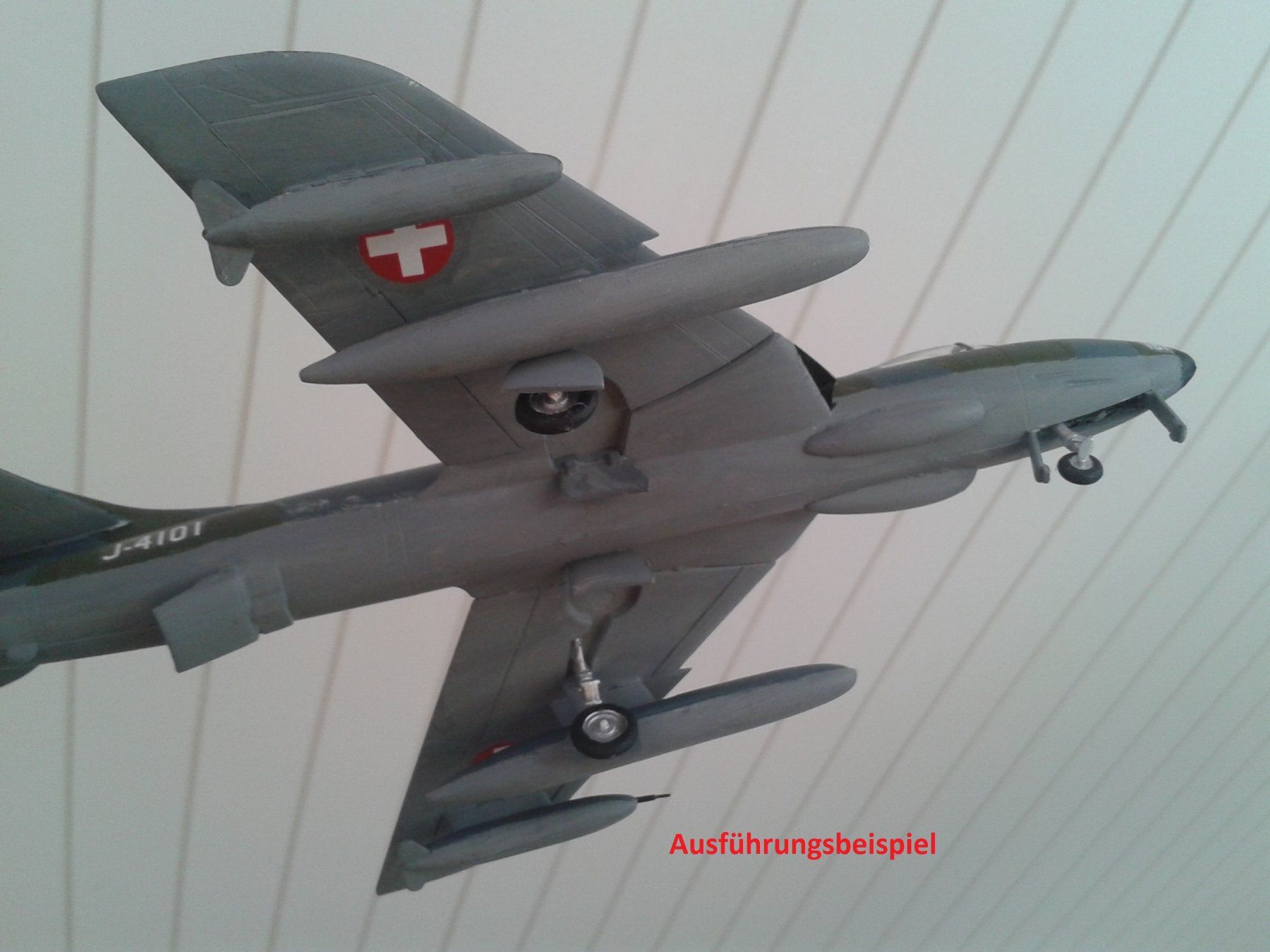 Kits de montage: Swiss Hawker Hunter Mk58A – Neuf avec emballage d'origine à Muttenz par flyte 4