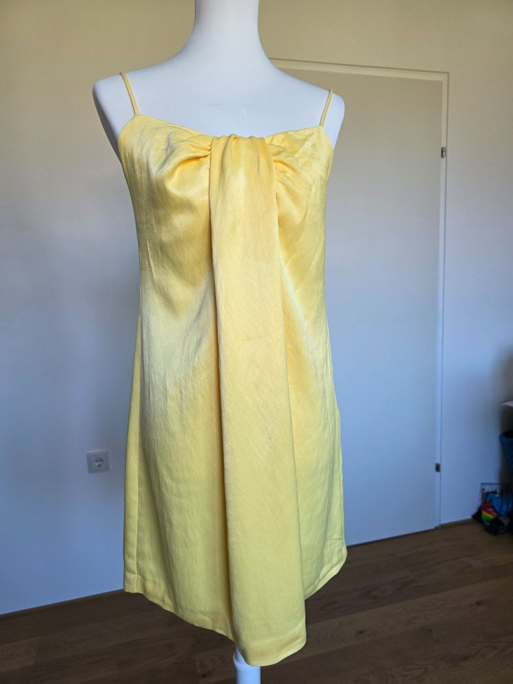 Salsa Vestiti: Kleid Mini SALSA – Usato da Altstätten SG venduto da Calendula-7