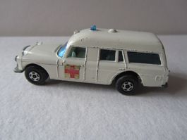 Mercedes Benz 'Binz' Ambulance, Matchbox Superfast, Nr. 3A