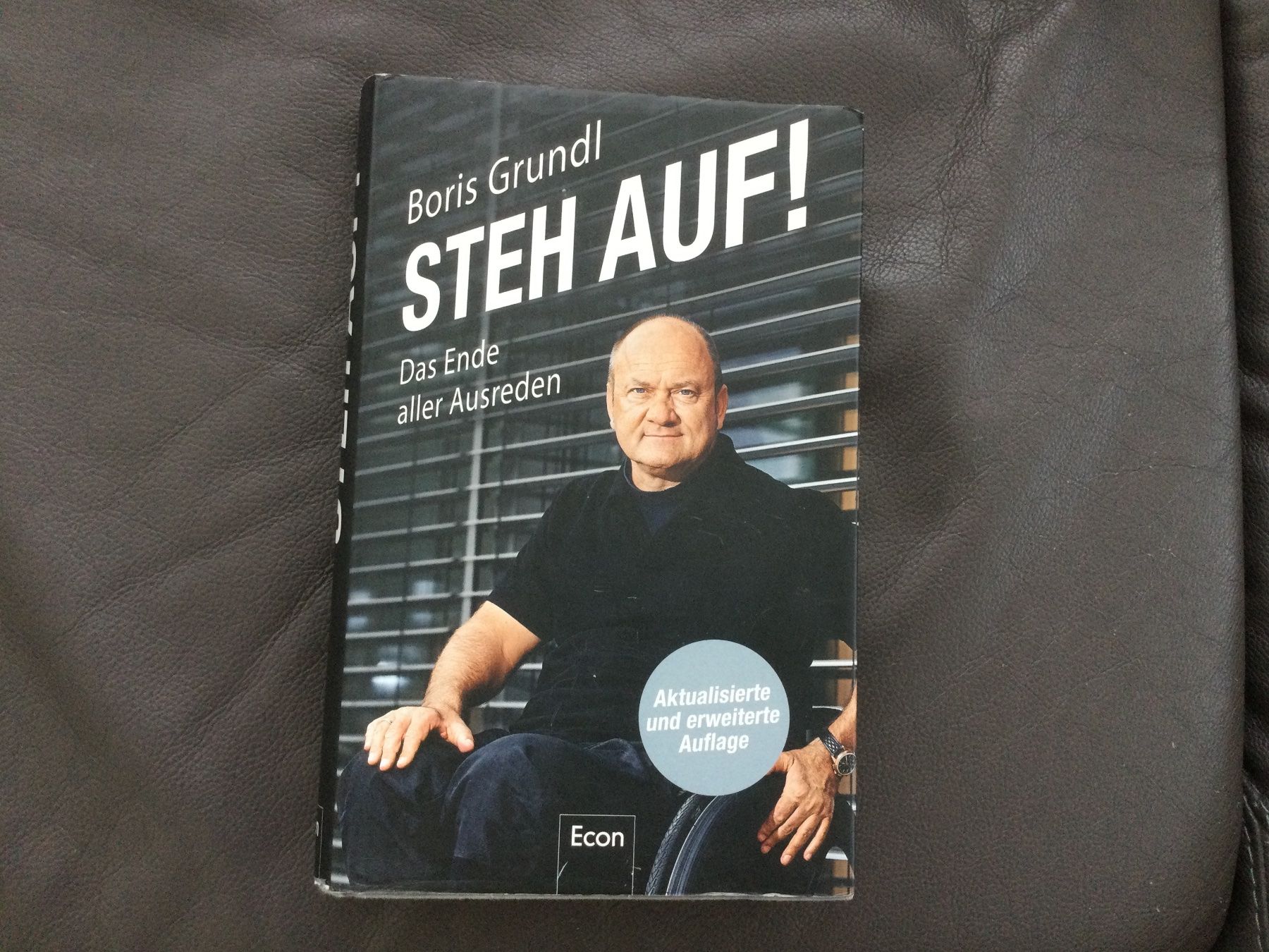 Bücher: Buch STEH AUF! – Gebraucht aus Horw von Benny017