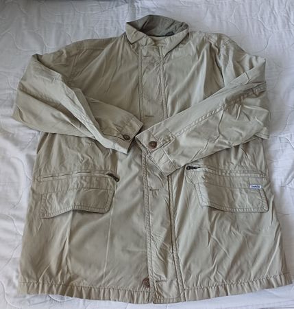 Bush Übergangsjacke Sympatex grün Grösse 60, guter Zustand