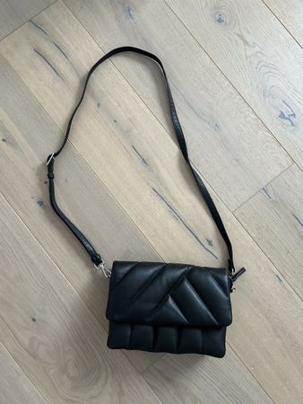 Markberg Umhängetasche, Leder, Schwarz, Top Zustand!