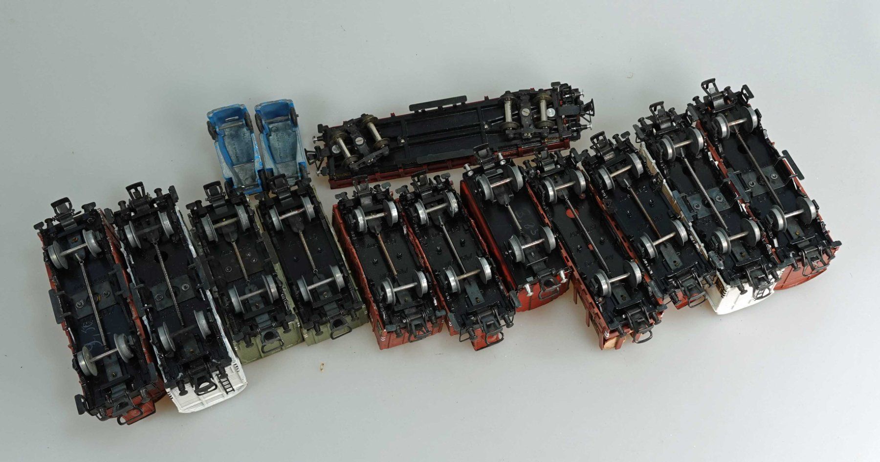 Märklin Modellini di ferrovie: Märklin Güterwagen – Usato da Niederglatt ZH venduto da bego8172 3