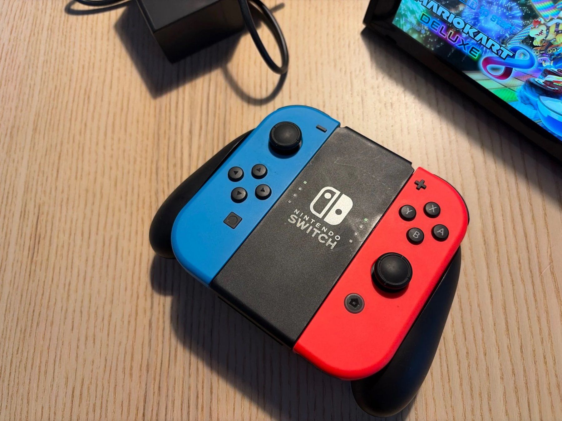 Nintendo Konsolen: Nintendo Switch (V1) inkl. allem Zubehör und OVP – Gebraucht aus Winterthur von jin_nq2j 7