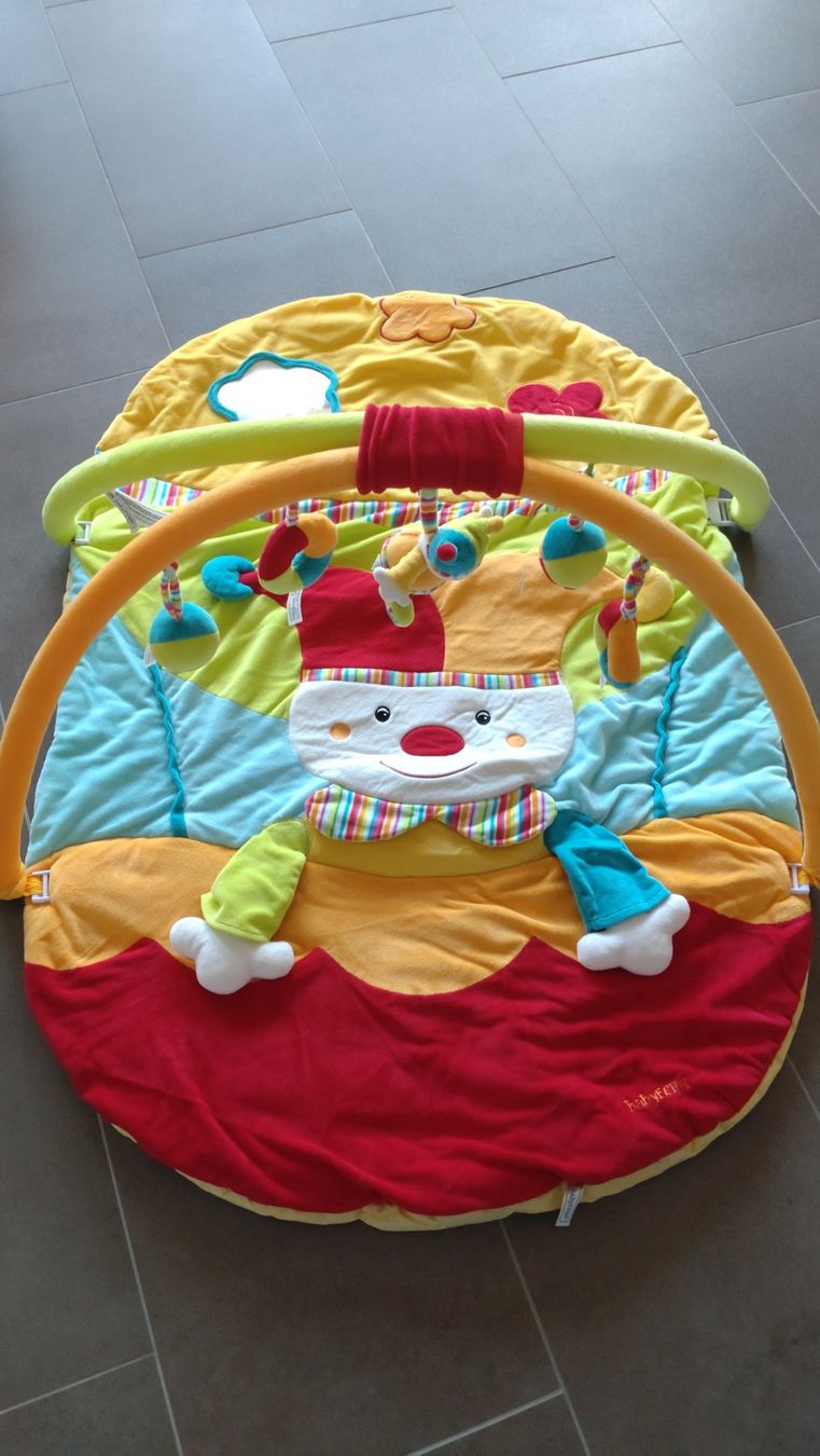 Tappeto da gioco: Tapis d'éveil pour bébé – Usato da Vuadens venduto da Tsaberli1