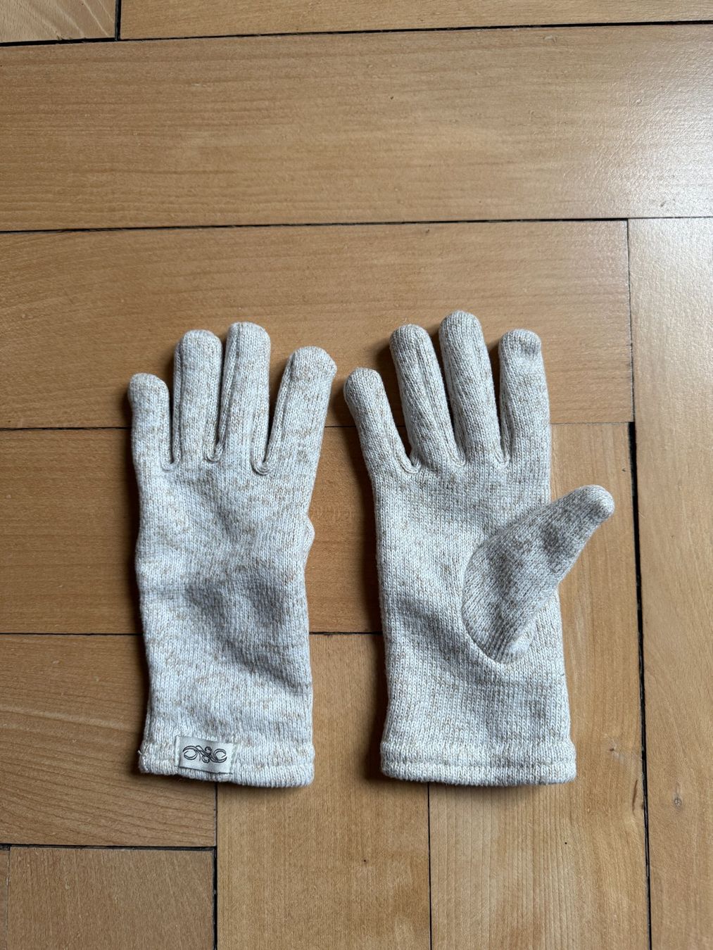 Tchibo Handschuhe & Handstulpen: TCM - Strick Handschuhe beige 6.5 – Gebraucht aus Zürich von Diazaio