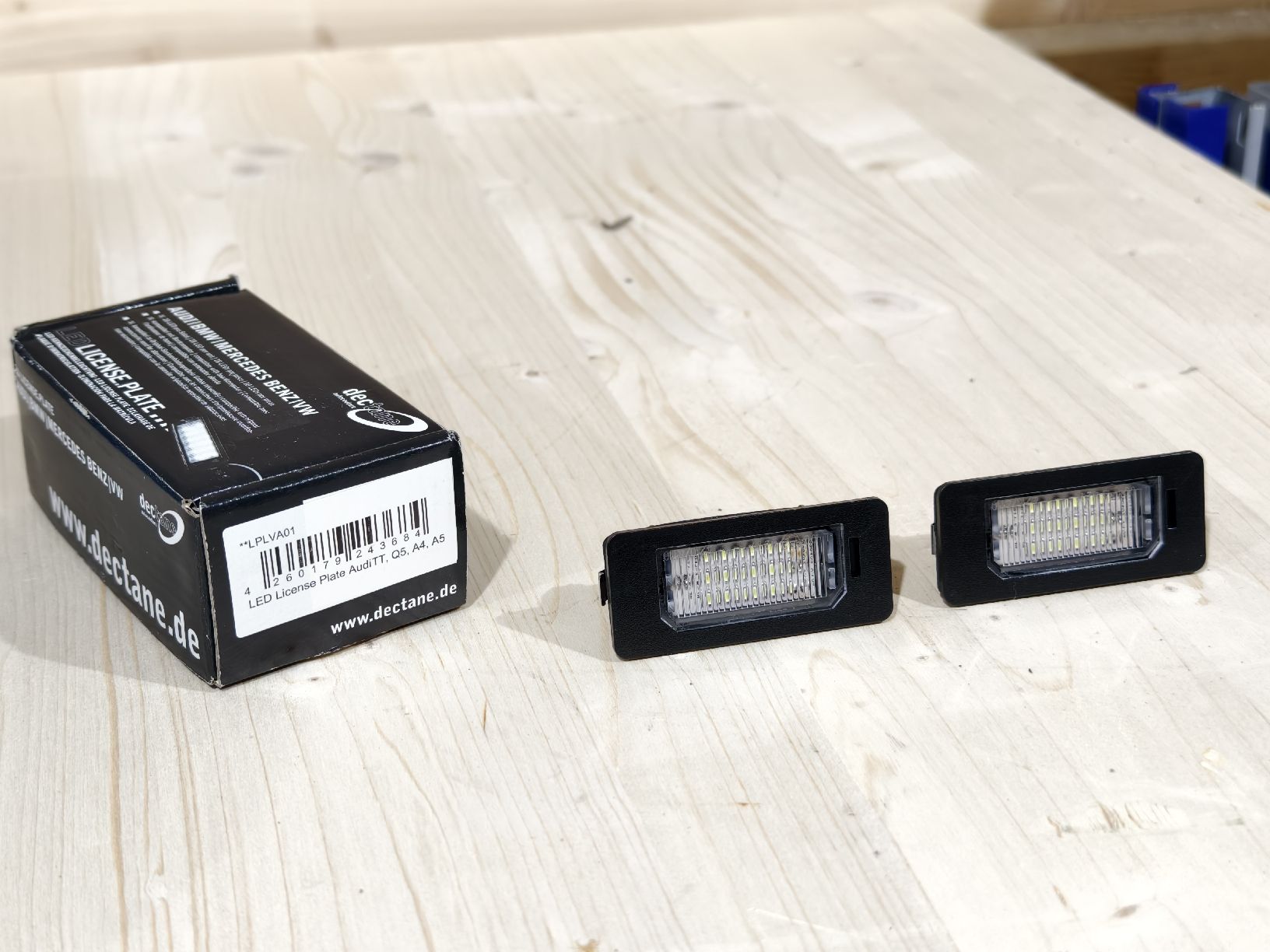 Audi Tutti pezzi di ricambio auto: Dectane LED Kennzeichenbeleuchtung Audi A4 / A5 / Q5 / TT – Nuovo (secondo la descrizione) da Ottoberg venduto da KingTony 2