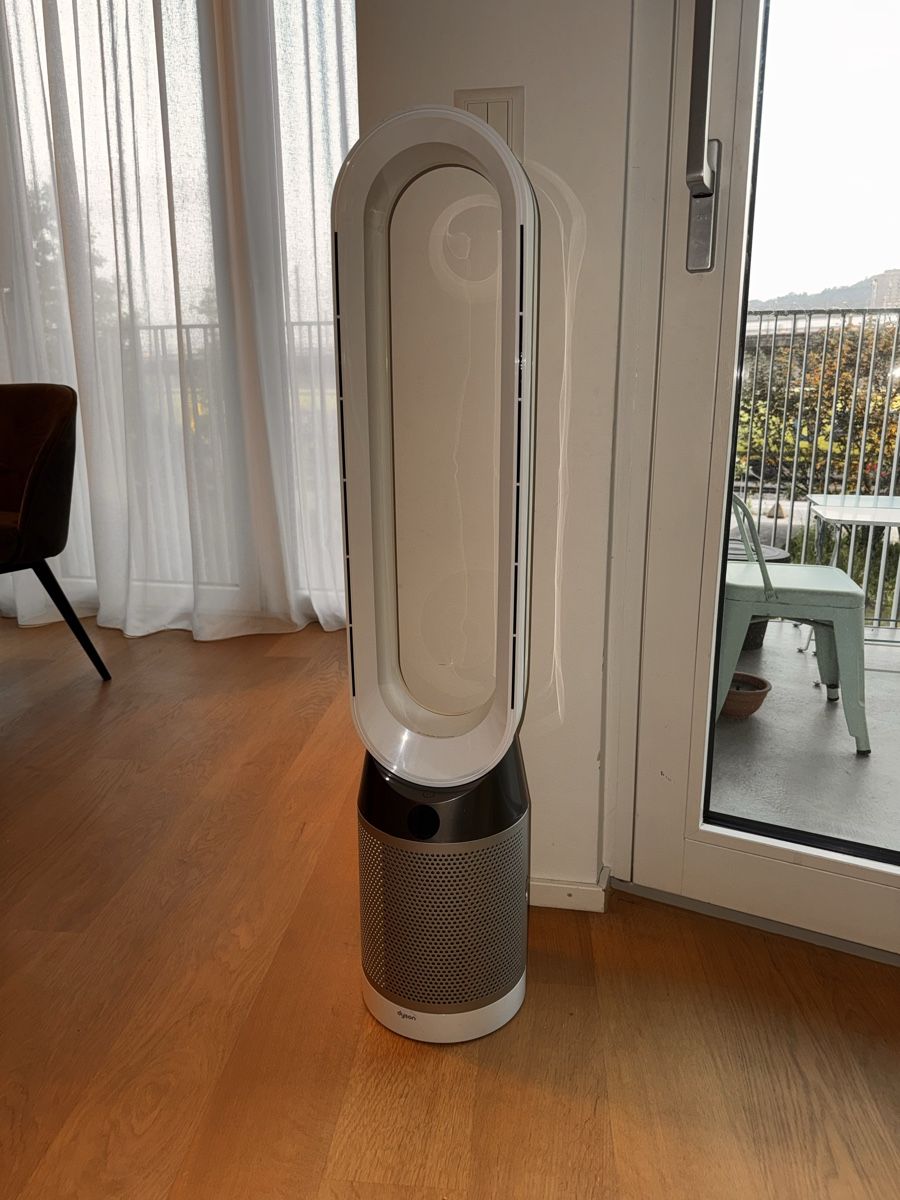 Dyson Purificatori d'aria: Dyson Pure Cool Tower TP04 – Difettoso da Zürich venduto da Aesti