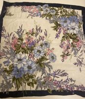 Seiden Foulard 🌸
