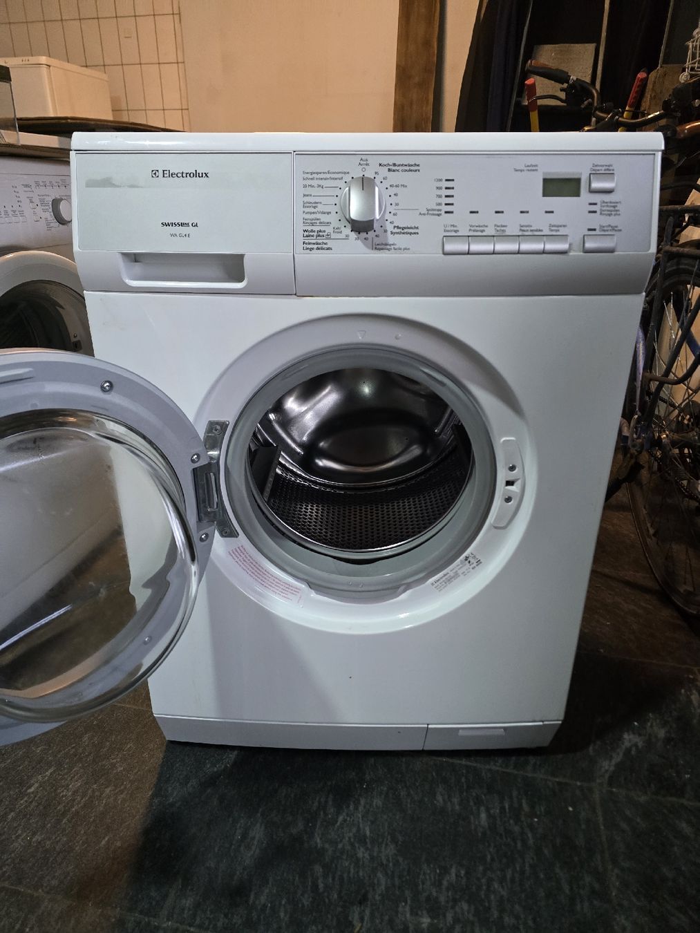 Electrolux Lavatrici: waschmaschine Electrolux 7kg.. – Usato da Oberburg venduto da B-2 3
