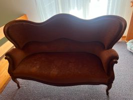 Elegantes Vintage-Sofa / Salonsofa