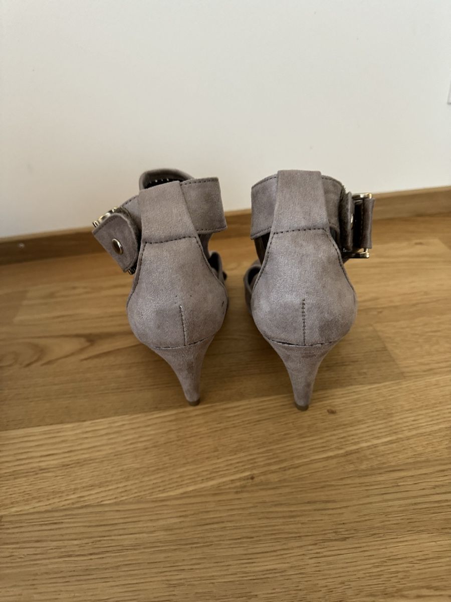 Scarpe da donna: High Heels Gr:39 – Usato da Zürich venduto da joal2 2