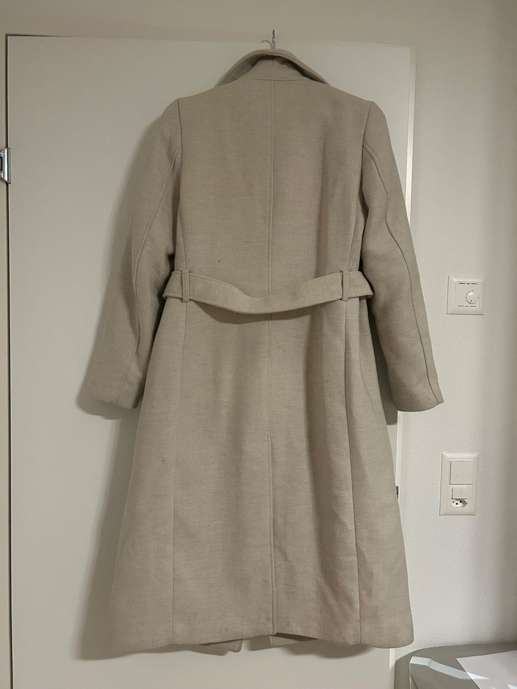 H&M Cappotti: Eleganter Wollmantel, Cremefarben, 34 – Usato da Solothurn venduto da anj_5zhn 2