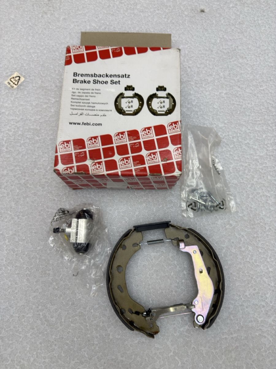 Smart Alle Autoersatzteile: Smart 451 Bremsbackensatz – Neu und originalverpackt aus Scherz von spike22.5