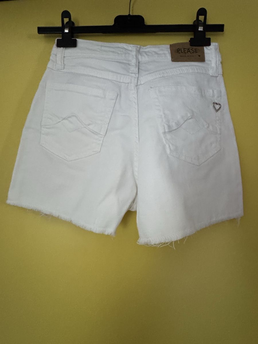 Please Jeans Jeans: Pantaloncini bianchi marca PLEASE – Nuovo (secondo la descrizione) da Claro venduto da kel_v7dj 1
