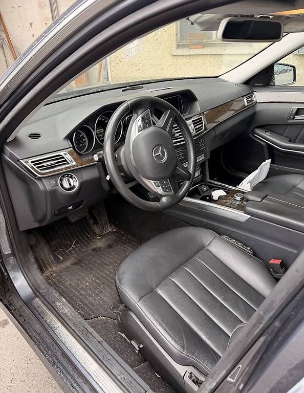 Automobili: Mercedes E350 Diesel Bluetec 4 Motion  – Usato da St. Gallenkappel venduto da inf_bc2j 3