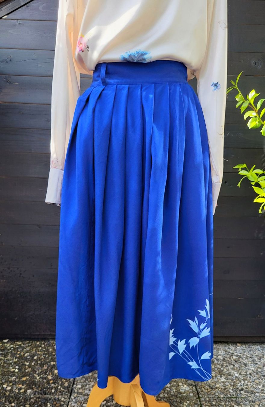 Gonne: JUPE en SOIE  BLEU – Nuovo (secondo la descrizione) da Fribourg venduto da VictoriaShop7 3