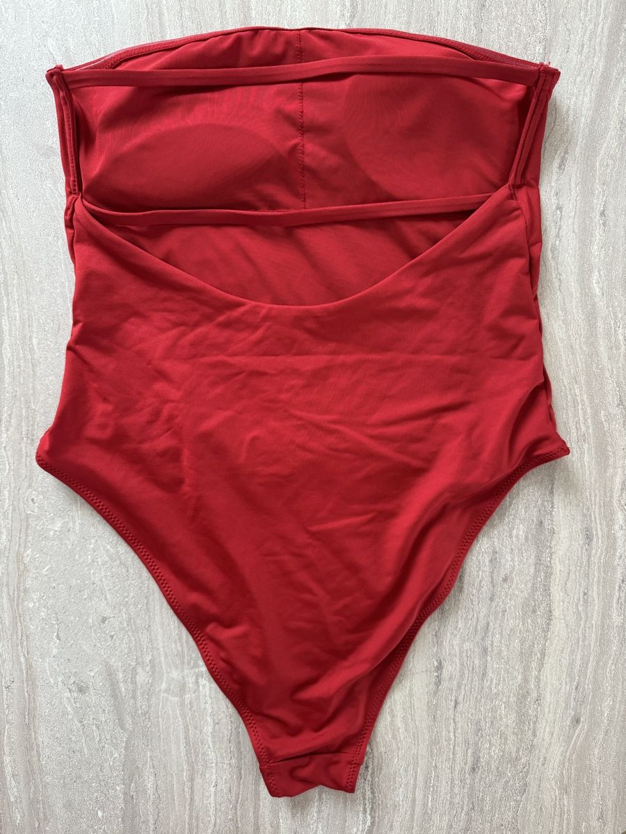 H&M Maillots de bain & Bikinis: Badeanzug H&M rot Grösse 40 – D'occasion à Galgenen par Vintluxe 1