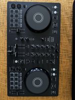 Ddj flx4 avec sa boîte Pionner dj
