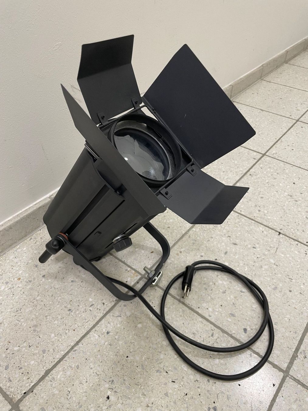 Lampade: Scheinwerfer Selecon 650W – Usato da Hittnau venduto da pianokeller