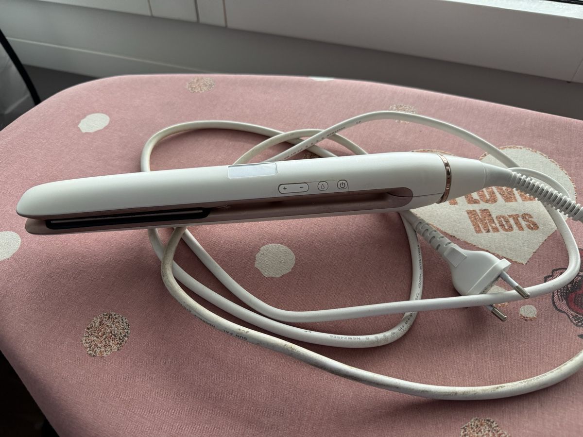 Philips Lockenstäbe & Haarglätter: Philips Haarglätteisen – Gebraucht aus Schöftland von Guccigirl