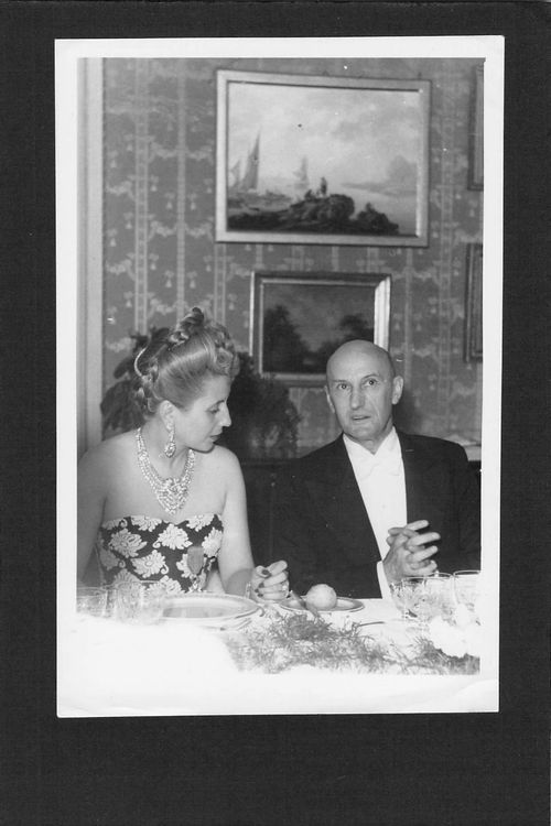 Bundesrat Philipp Etter mit Eva Perren v. Argentinien,Echtf Kaufen