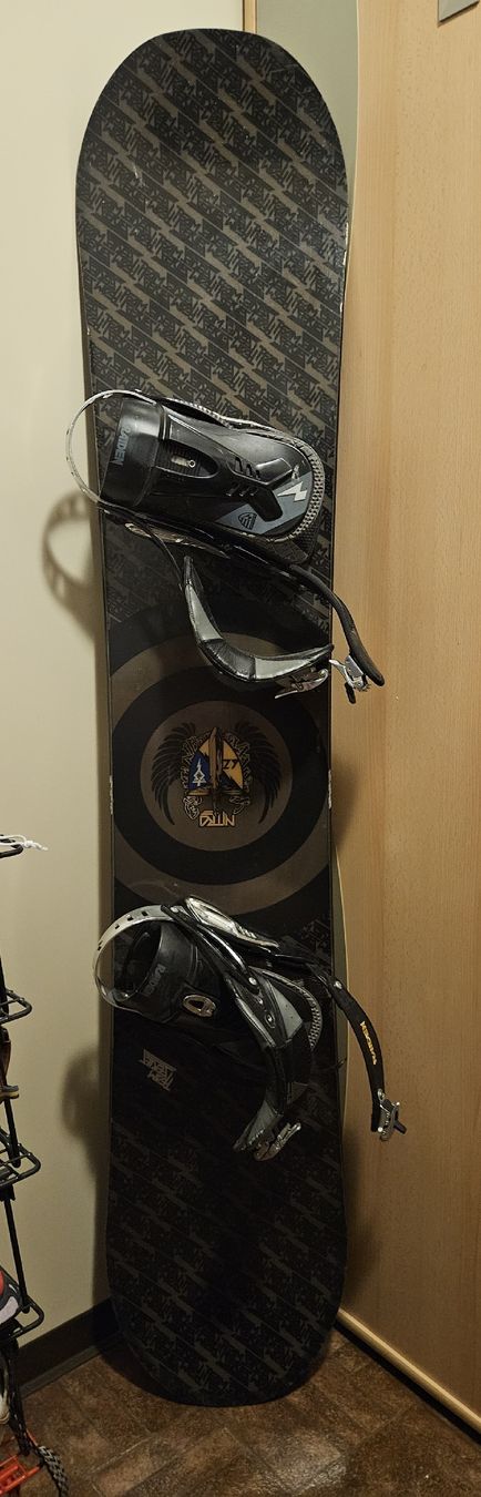 Board: Nitro Snowboard Set mit Bindung & Nitro Anthem Boots Gr. 43⅓ – Usato da Luzern venduto da fra_gvt8