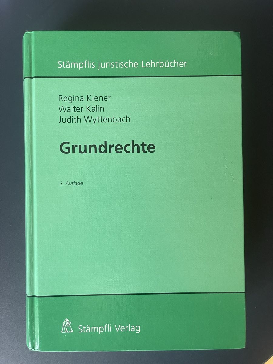 Libri: Grundrechte – Usato da Luzern venduto da avi_jhr8