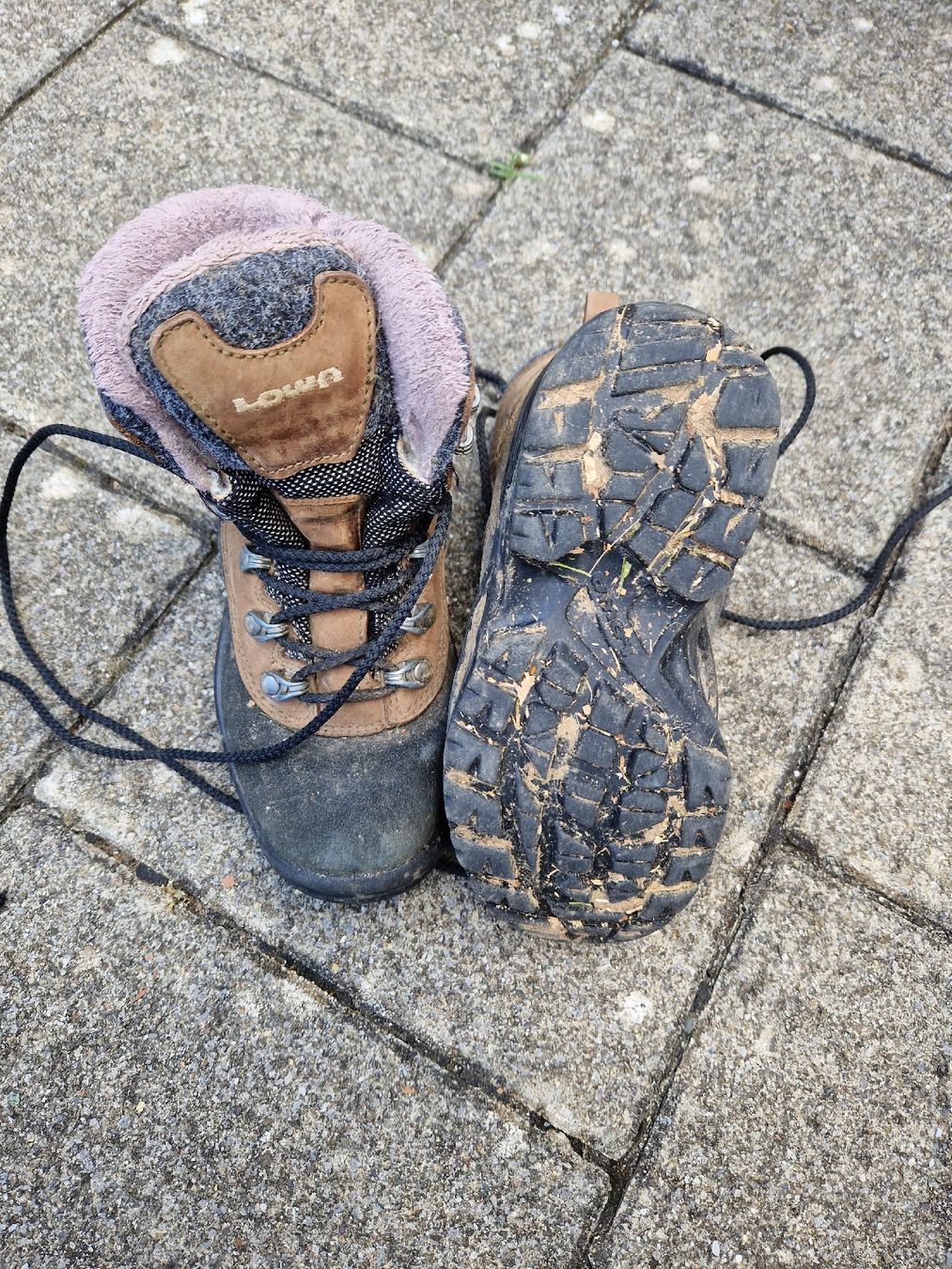 Lowa Schuhe für Jungen: Winterschuhe – Gebraucht aus Uster von kat_kzz2