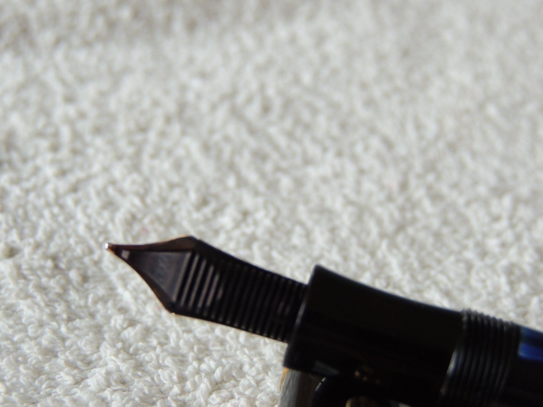 Montblanc Penna & Evidenziatori: Füllfeder Montblanc Voltaire – Usato da Bünzen venduto da brisaru 2