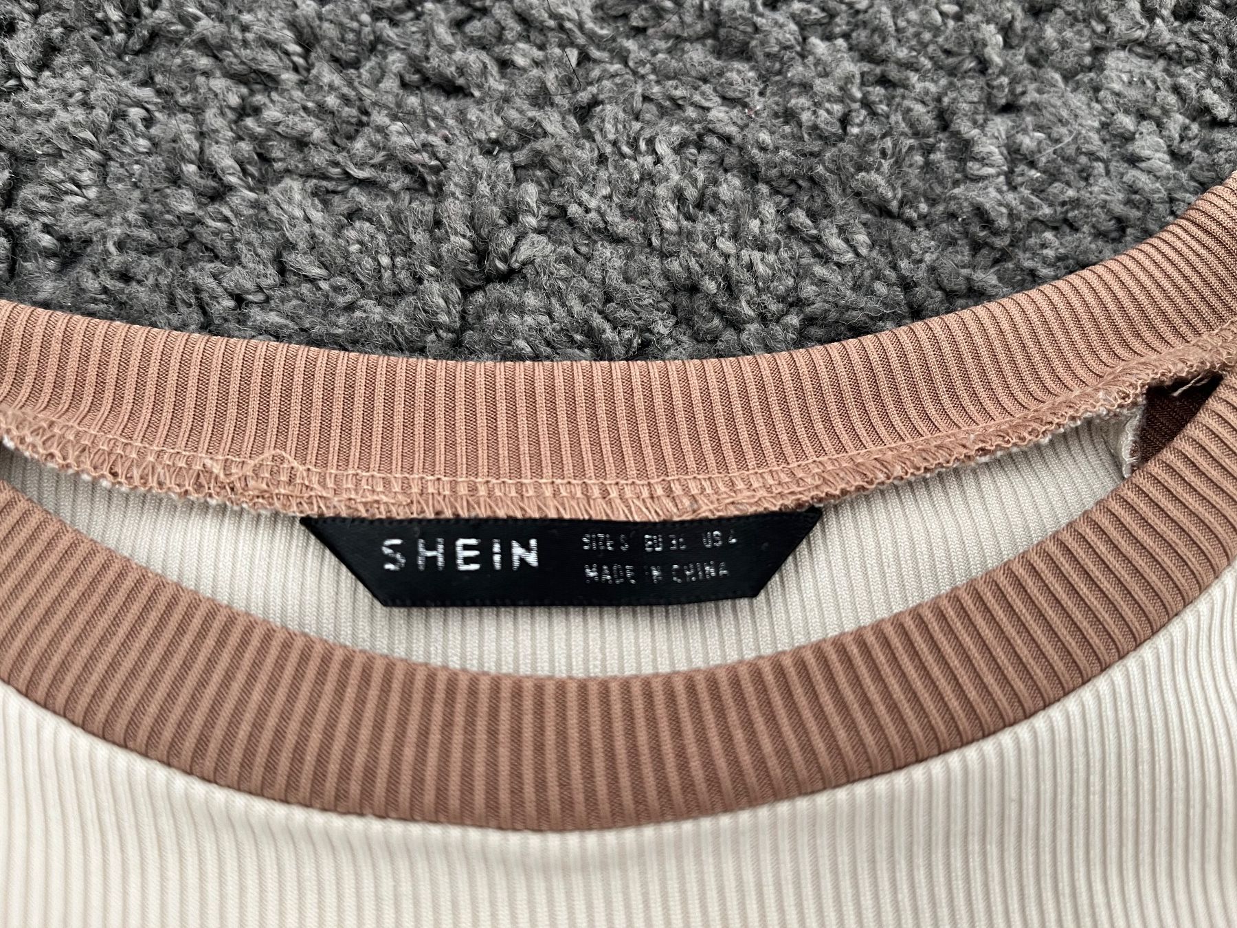 Top: Crop Top Grösse S – Usato da Rain venduto da Rasala3 1