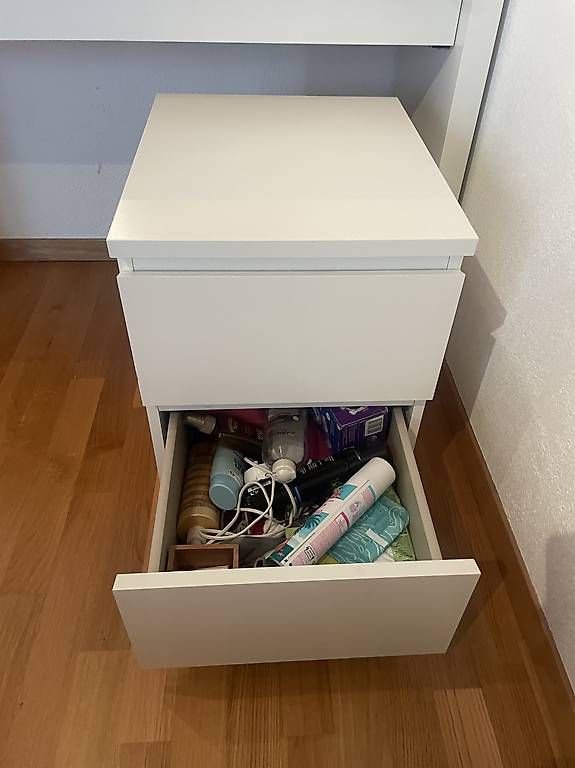 Étagères: IKEA Möbel – D'occasion à Zug par Rembrandt2 1