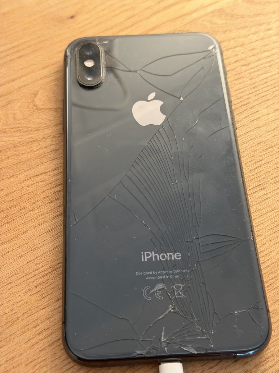 Apple Telefoni cellulari / Smartphones: IphoneXS – Usato da Thal venduto da Jmomo 1