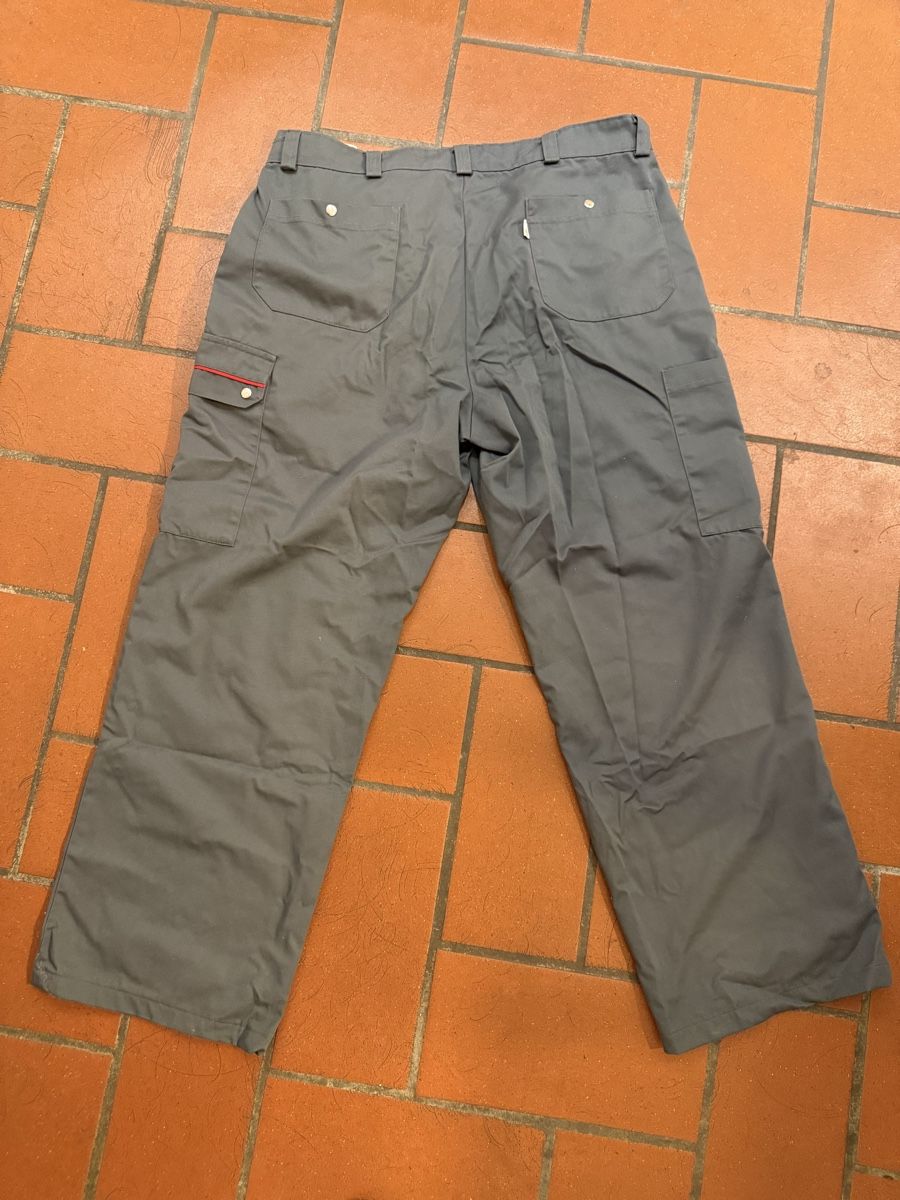 Schweizer Armee Hosen: Schweizer Armee Arbeitshose grau Grösse 56L – Gebraucht aus Menzengrüt von SC1973 1