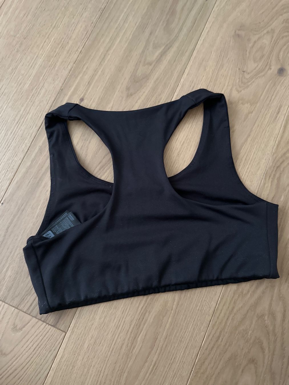 H&M Altra biancheria intima: H&M Sport BH – Usato da Küssnacht am Rigi venduto da annine.l. 1