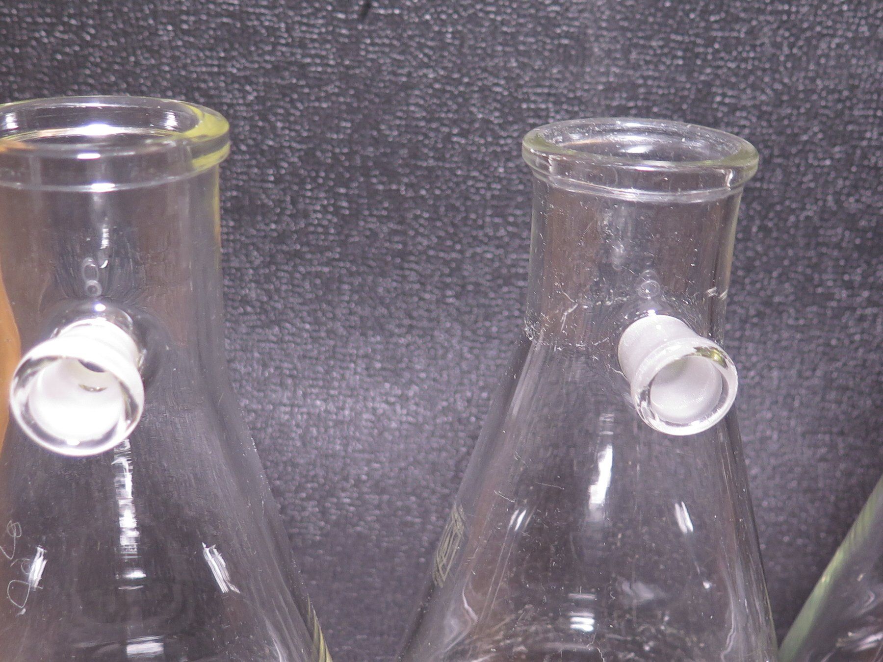 Altro in Stoviglie & Bicchieri: 4 x 1000ml Vakuum-Saugflaschen – Usato da Basel venduto da Deko1 4