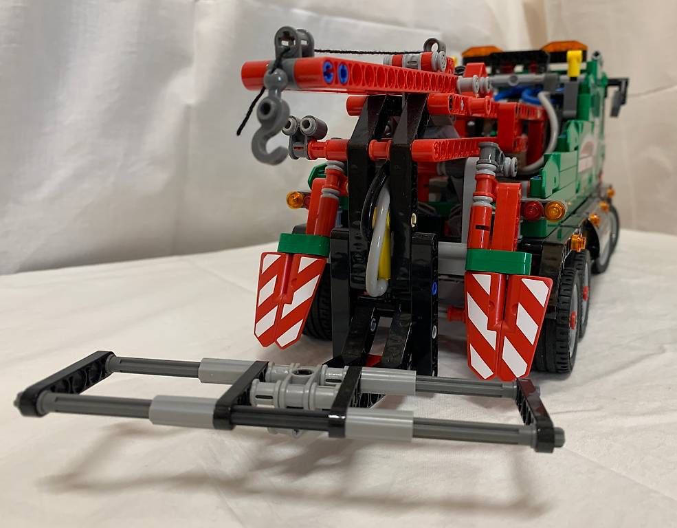 Lego Kit di costruzioni: Lego Technic Abschlepptruck – Usato da Meikirch venduto da meineangebote 4