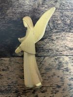 Ange en bois 