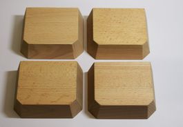 4 Holzsockel