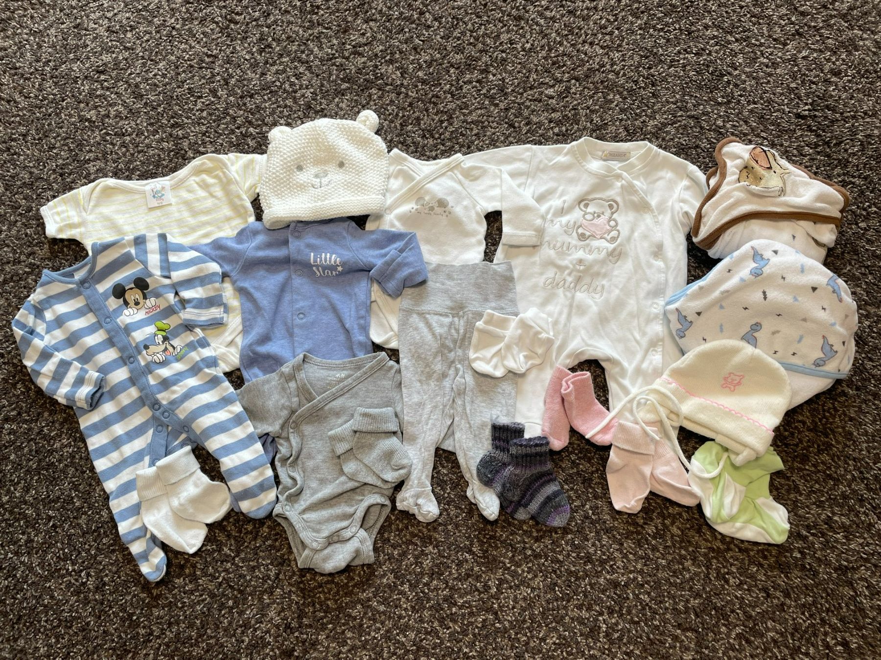 Lotti di vestiti: Baby Kleiderpaket Grösse 50-56 – Usato da Kloten venduto da schunksz