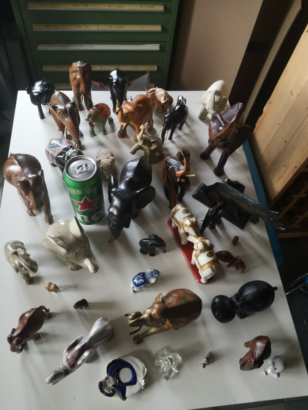 Statuette: Collection de  36 élephants – Usato da Boudry venduto da Philippe5161